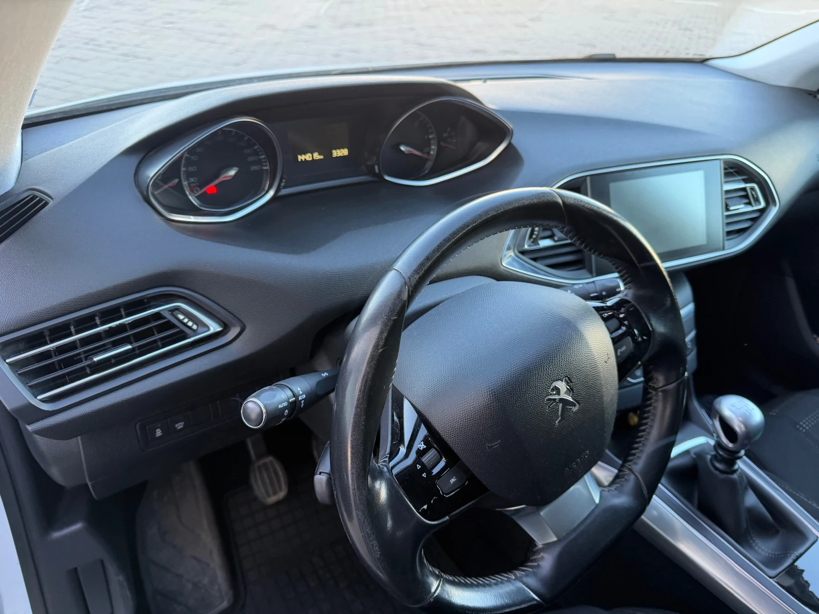 Peugeot 308, снимка 13 - Автомобили и джипове - 53973348
