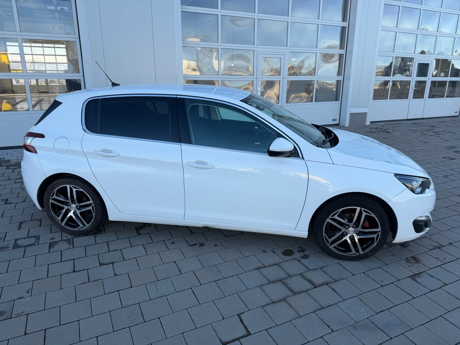 Peugeot 308, снимка 6 - Автомобили и джипове - 53973348