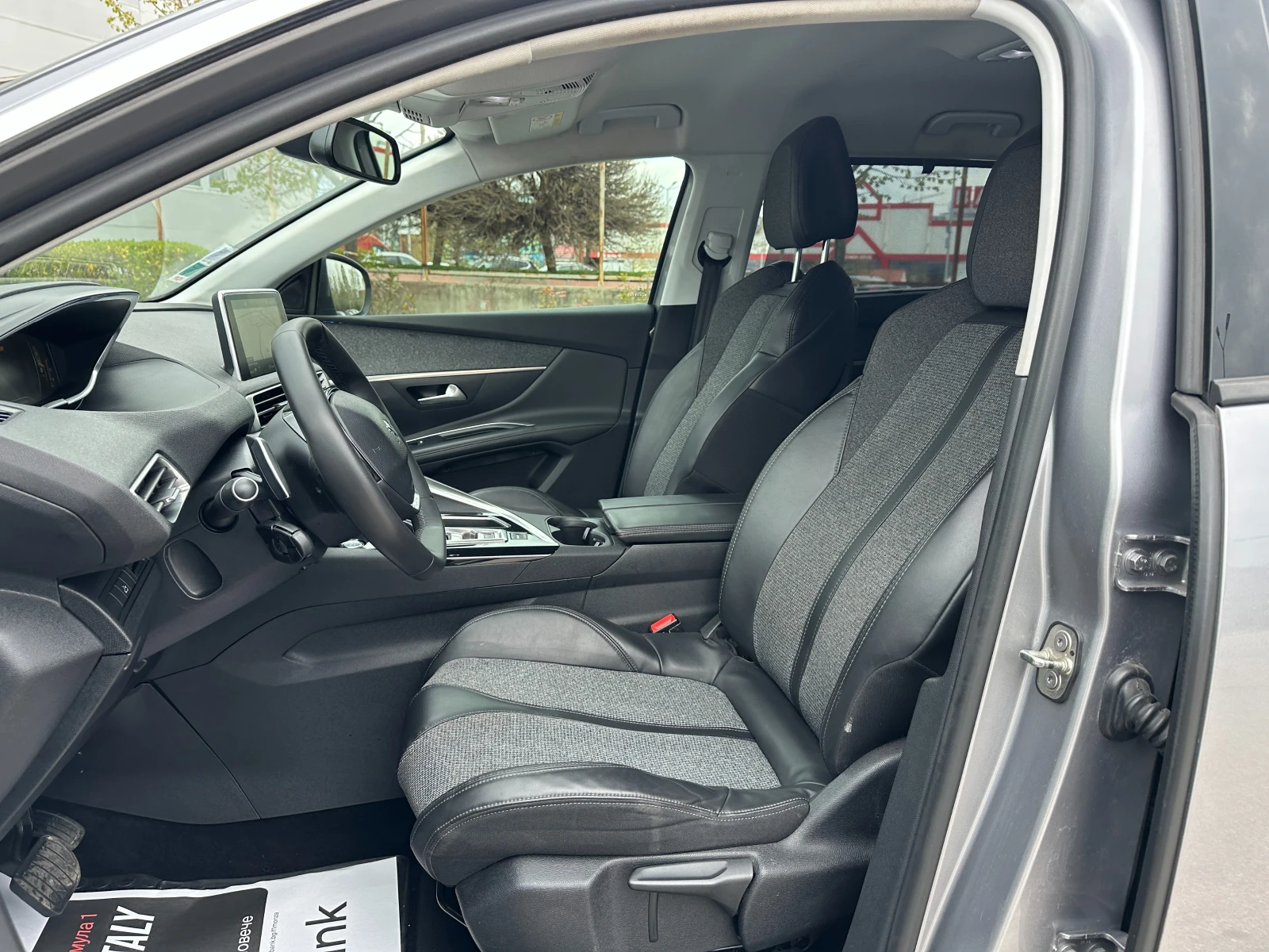 Peugeot 5008 1.6hdi/Allure/7места, снимка 8 - Автомобили и джипове - 54278894