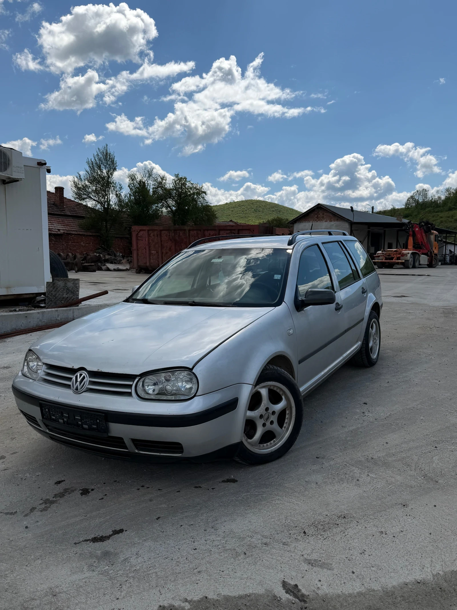 VW Golf 1.9 TDI 101 �.� 2005� ��� ���� | Mobile.bg � ����������� 2