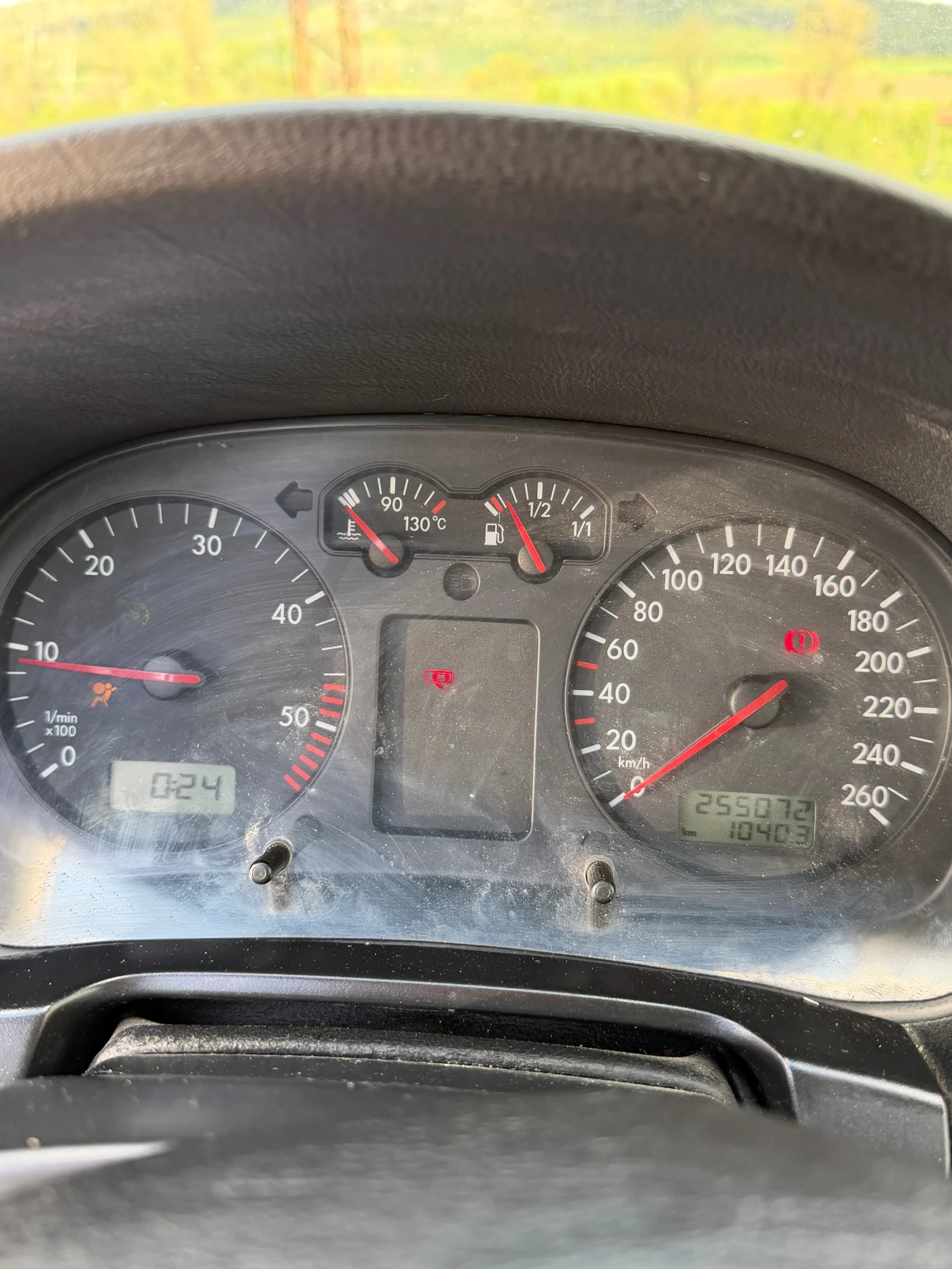 VW Golf 1.9 TDI 101 �.� 2005� ��� ���� | Mobile.bg � ����������� 12