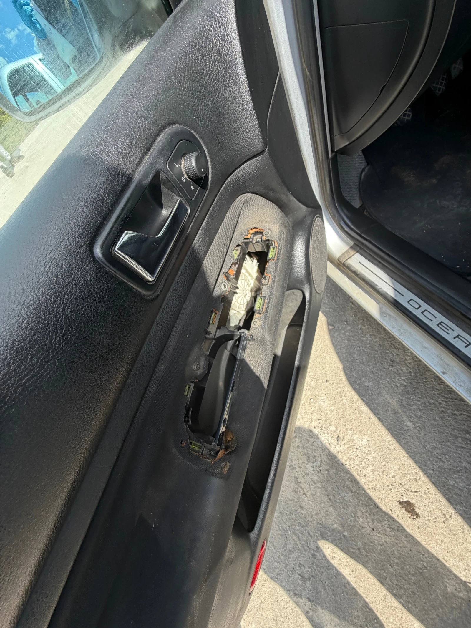 VW Golf 1.9 TDI 101 �.� 2005� ��� ���� | Mobile.bg � ����������� 10