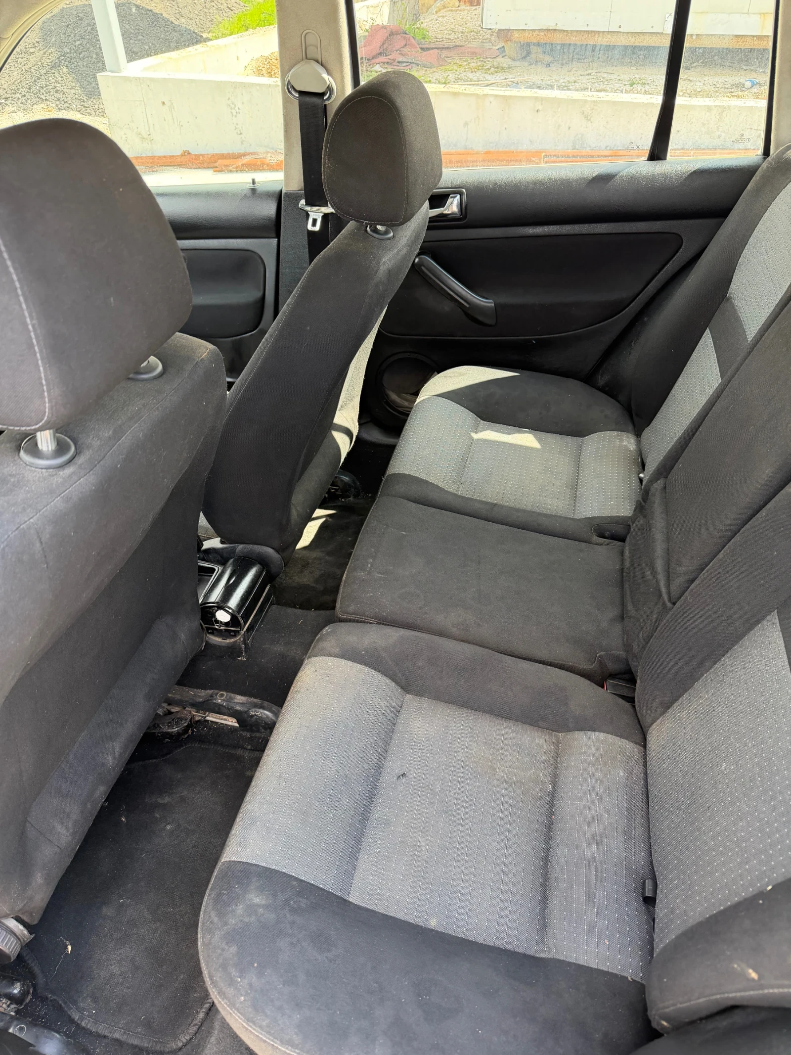 VW Golf 1.9 TDI 101 �.� 2005� ��� ���� | Mobile.bg � ����������� 7