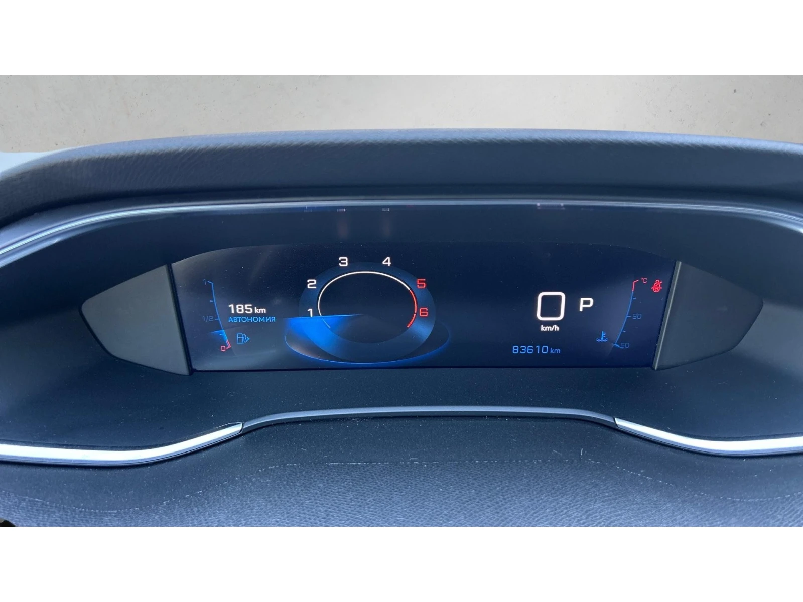 Peugeot 308 1.5 HDi EAT8 Allure, Месечна вноска от 187  , снимка 14 - Автомобили и джипове - 54411195