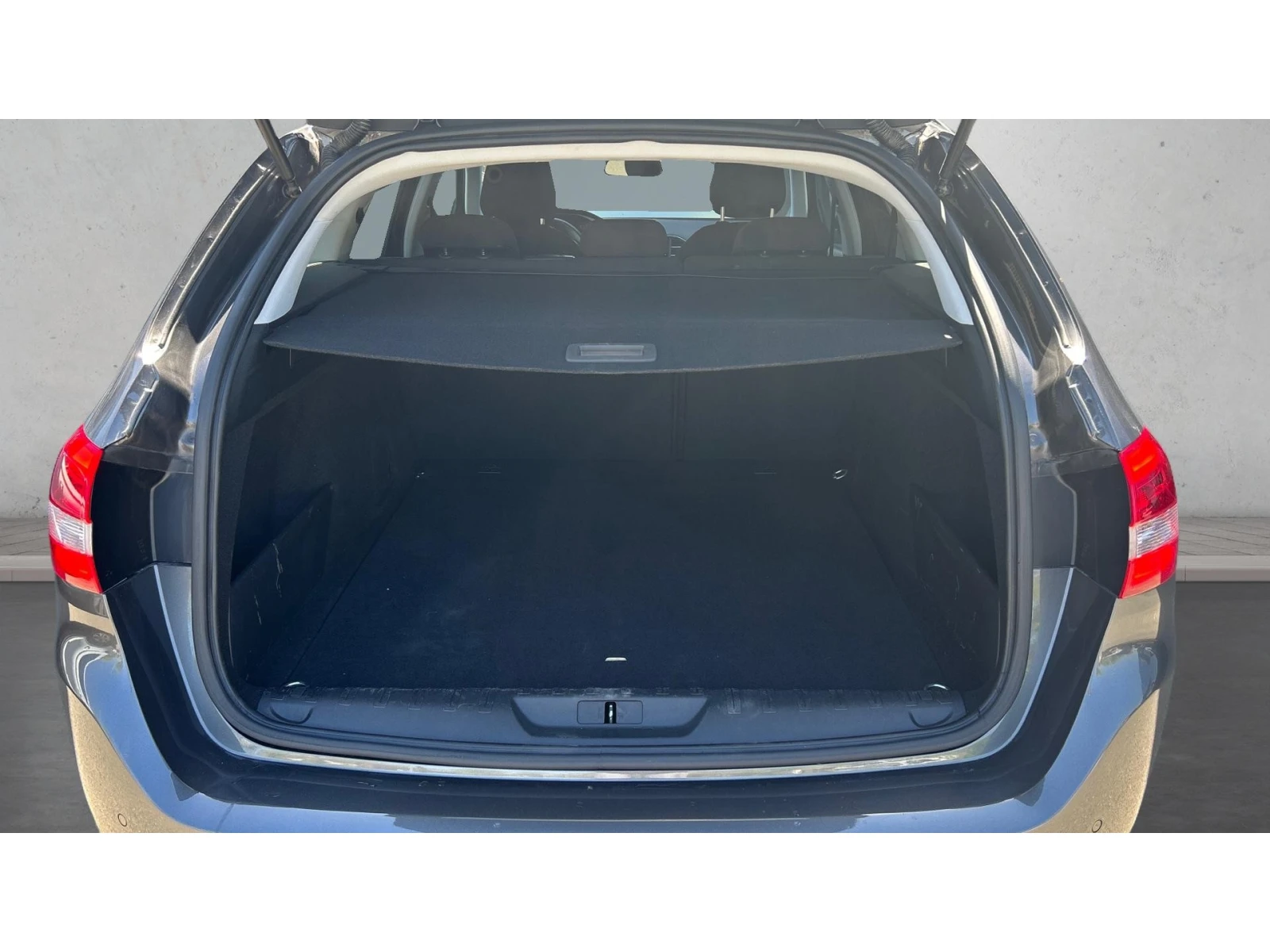 Peugeot 308 1.5 HDi EAT8 Allure, Месечна вноска от 187  , снимка 10 - Автомобили и джипове - 54411195