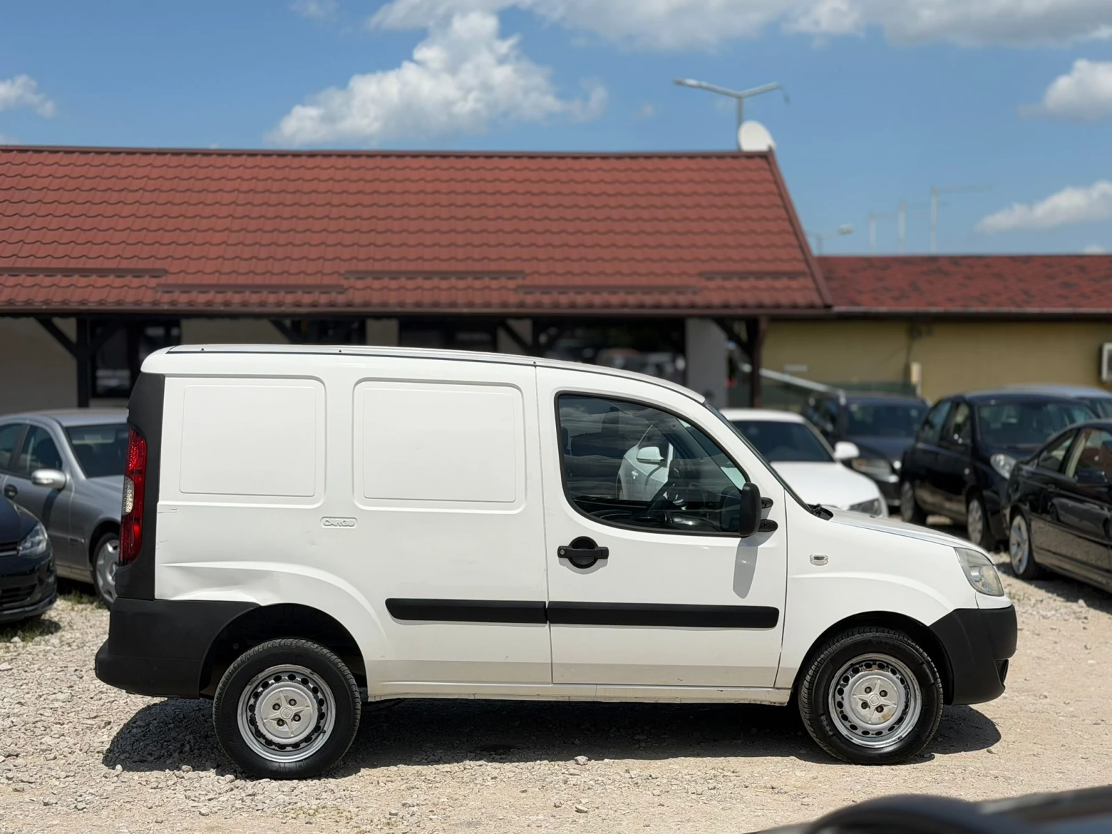 Fiat Doblo 1.3 Mjet Италия, снимка 4 - Автомобили и джипове - 54799885