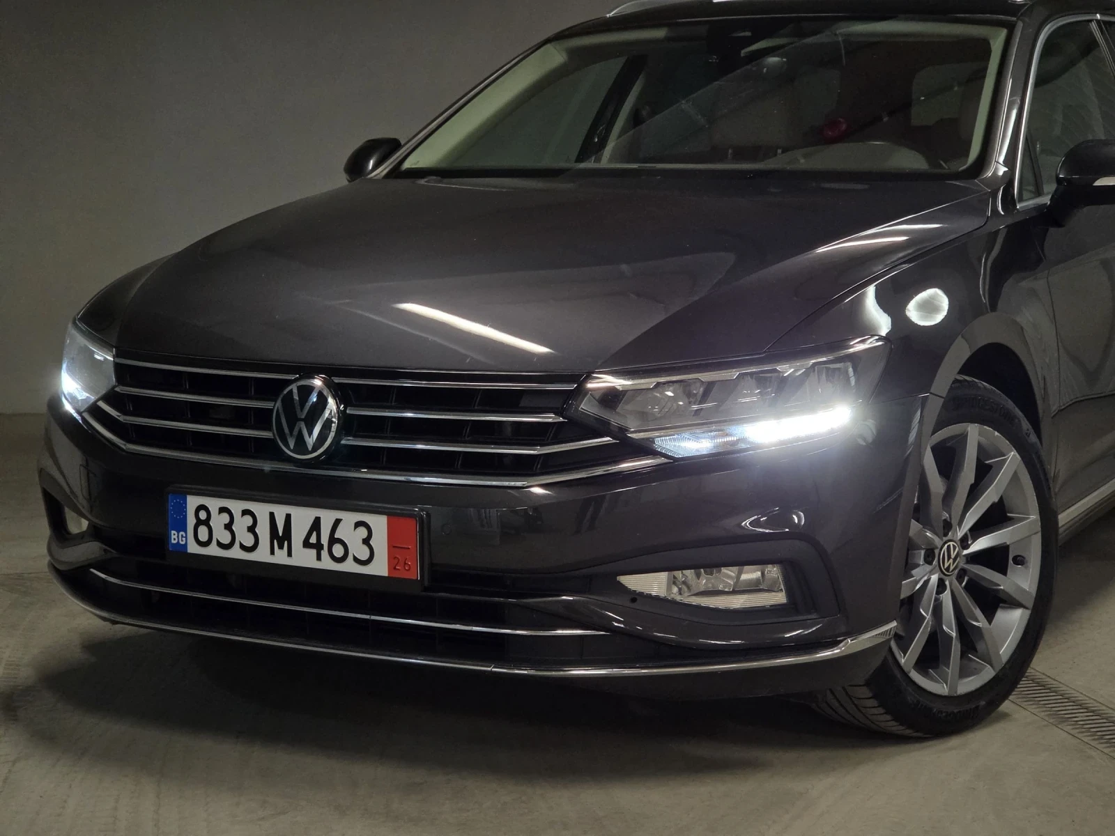 VW Passat 2.0TDI, DSG, EXECUTIVE, снимка 3 - Автомобили и джипове - 54898871