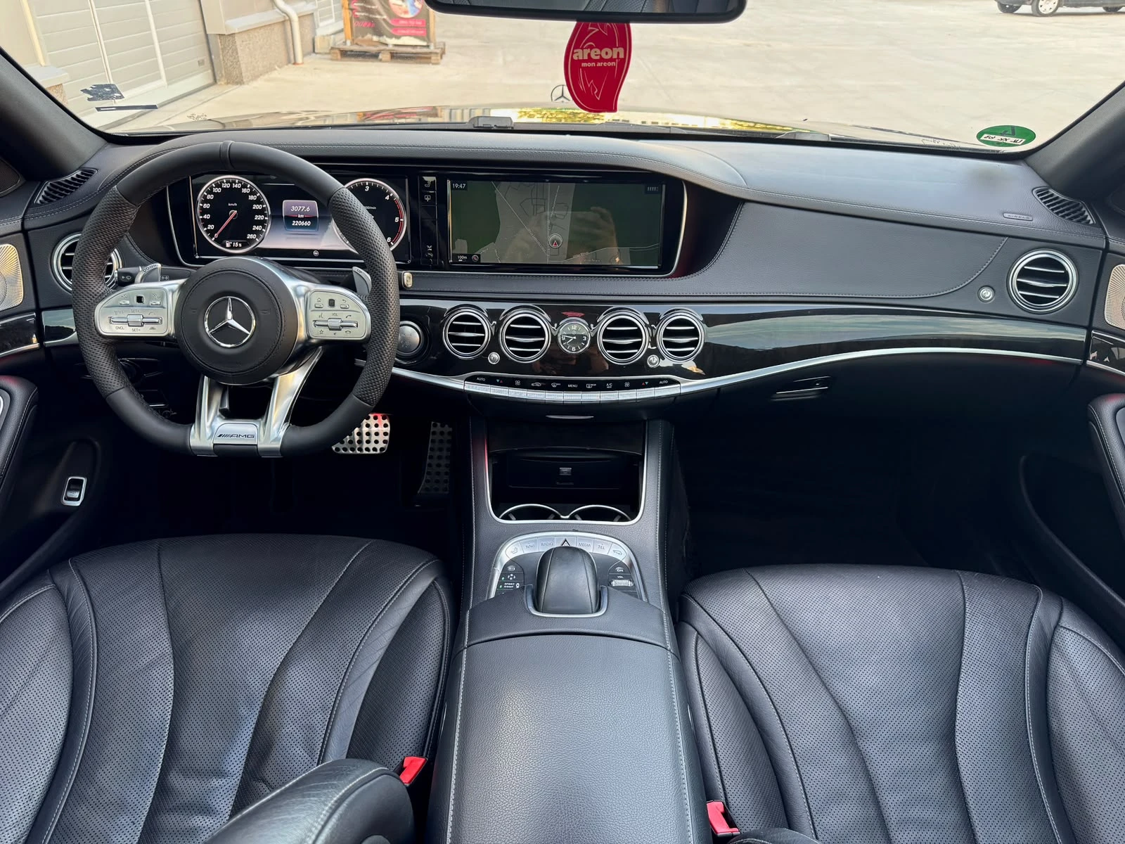Mercedes-Benz S 350 6.3 AMG OPTIC/PANO/ACTIVE SOUND/DISTR+ /3xTV/LONG , снимка 7 - Автомобили и джипове - 55604995