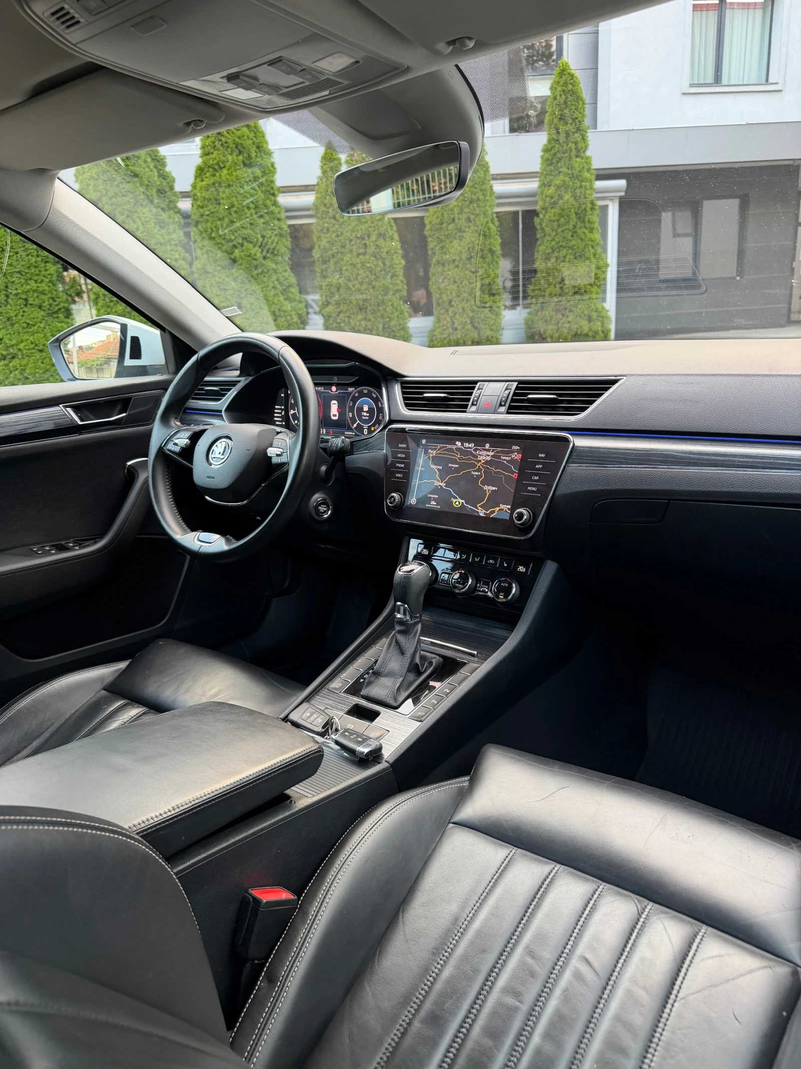 Skoda Superb Digital ACC , снимка 9 - Автомобили и джипове - 55828872