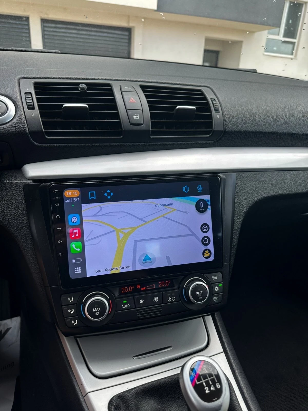 BMW 116 FACELIFT/CARPLAY, снимка 4 - Автомобили и джипове - 56012849