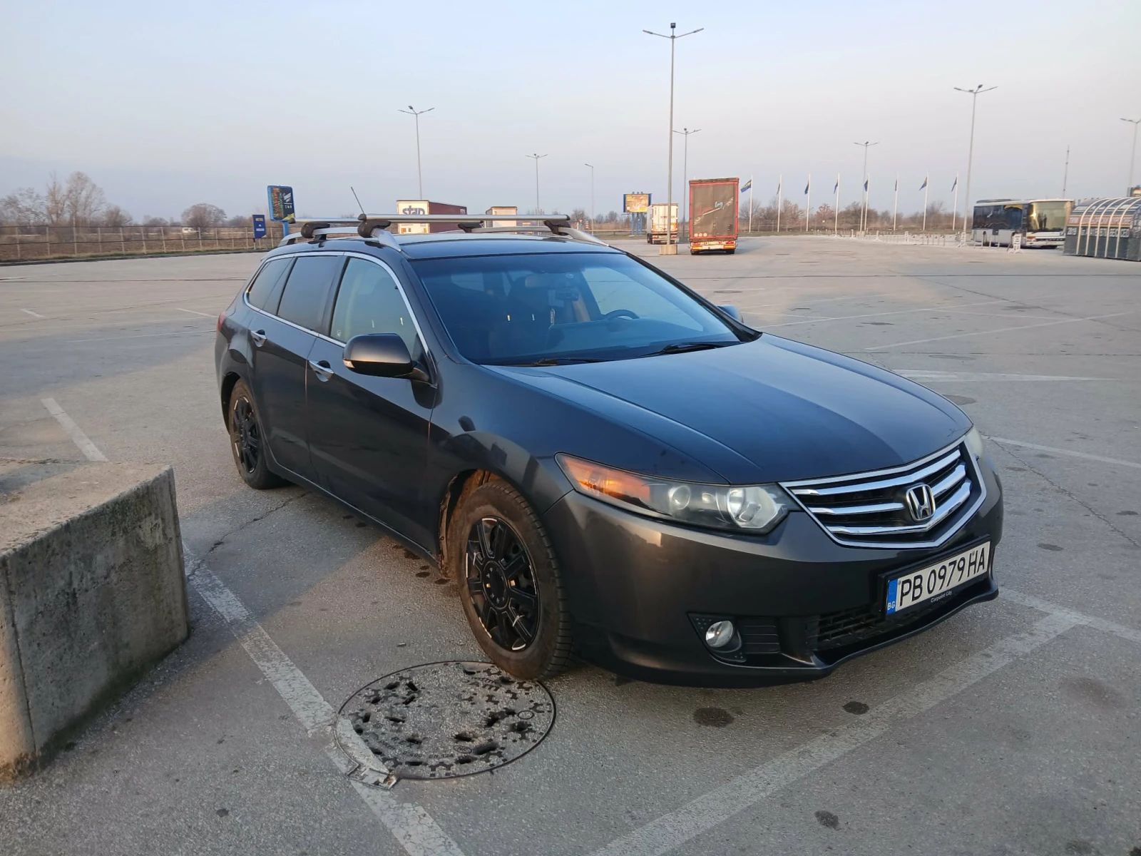 Honda Accord, снимка 4 - Автомобили и джипове - 56057362