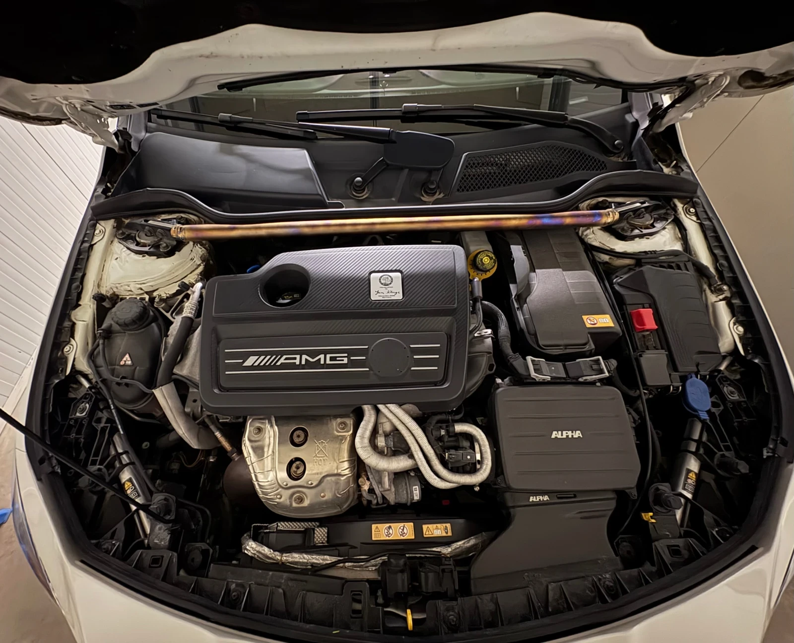 Mercedes-Benz CLA 45 AMG, снимка 13 - Автомобили и джипове - 56164310