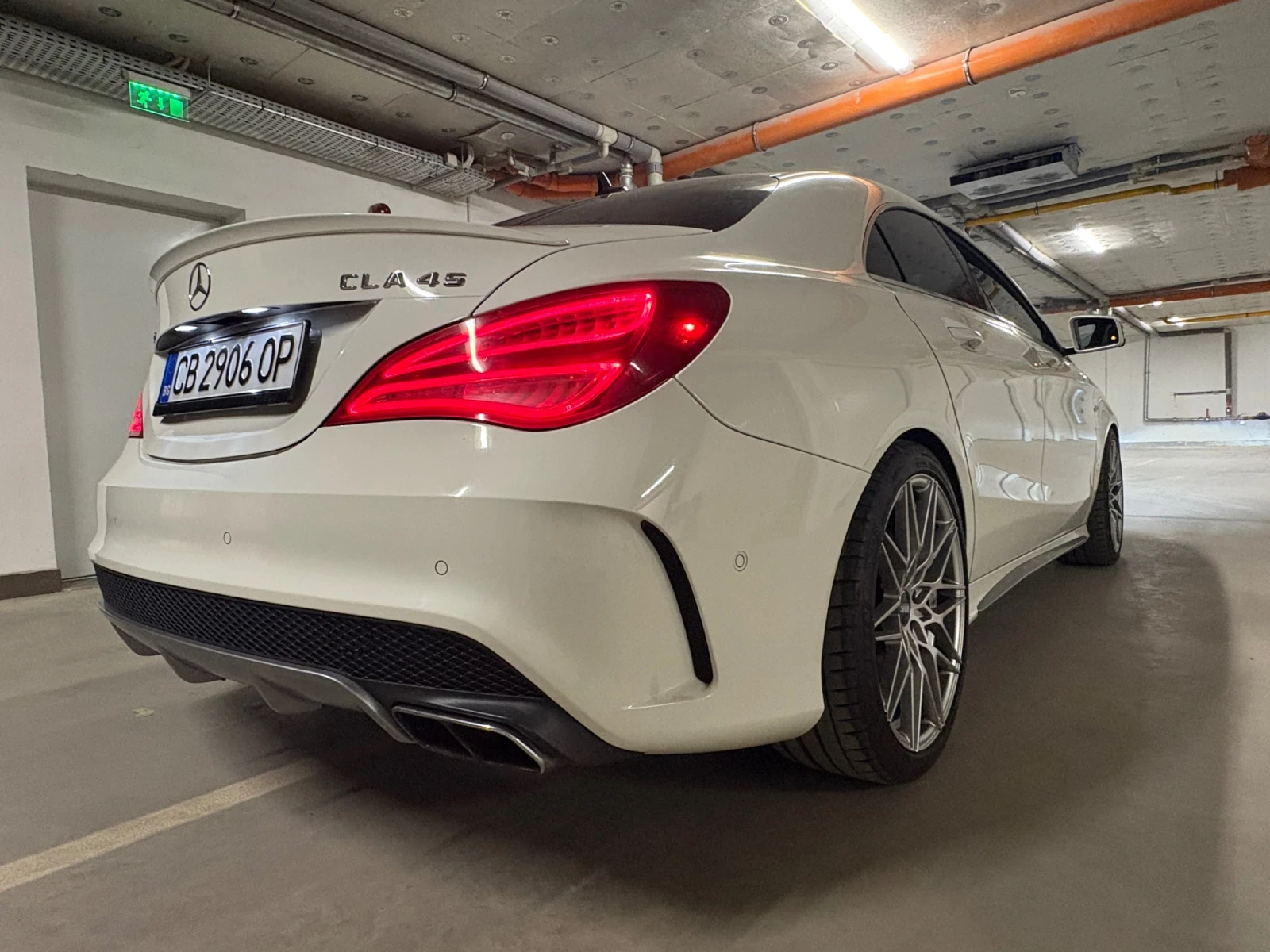 Mercedes-Benz CLA 45 AMG, снимка 4 - Автомобили и джипове - 56164310