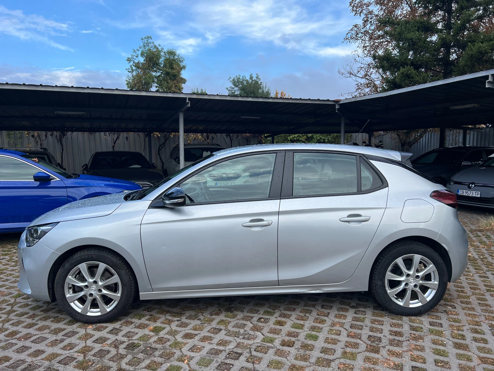 Opel Corsa Edition MT6 , снимка 3 - Автомобили и джипове - 56457277