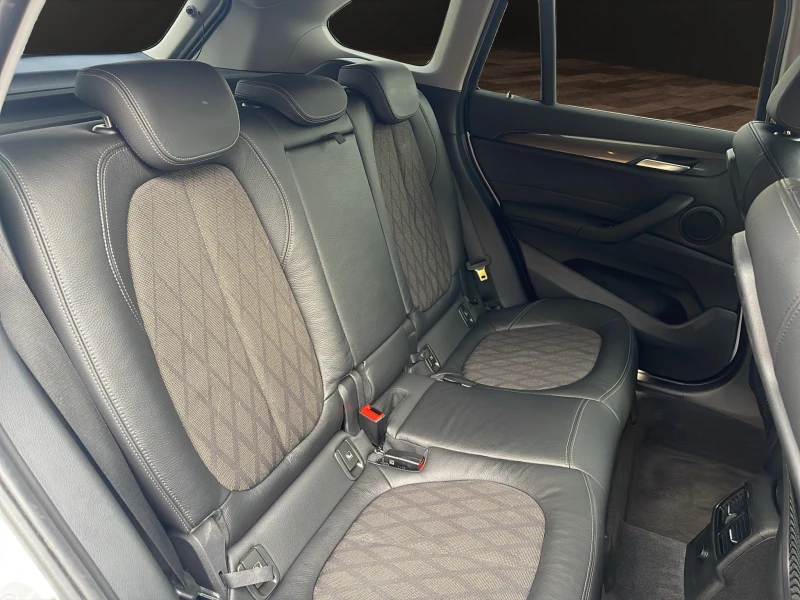BMW X1 XLINE AUTO, снимка 15 - Автомобили и джипове - 43987445