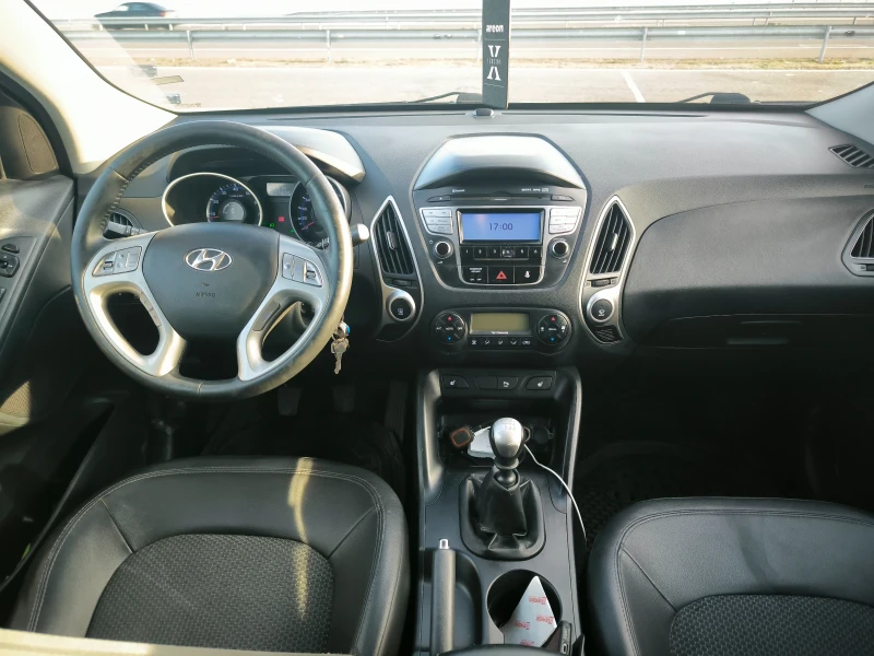 Hyundai IX35, снимка 9 - Автомобили и джипове - 49414499