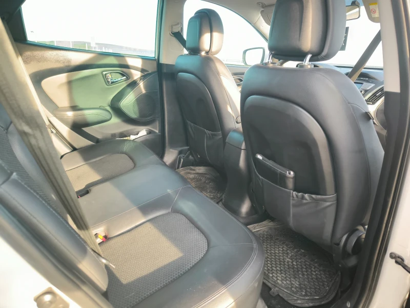 Hyundai IX35, снимка 5 - Автомобили и джипове - 49414499