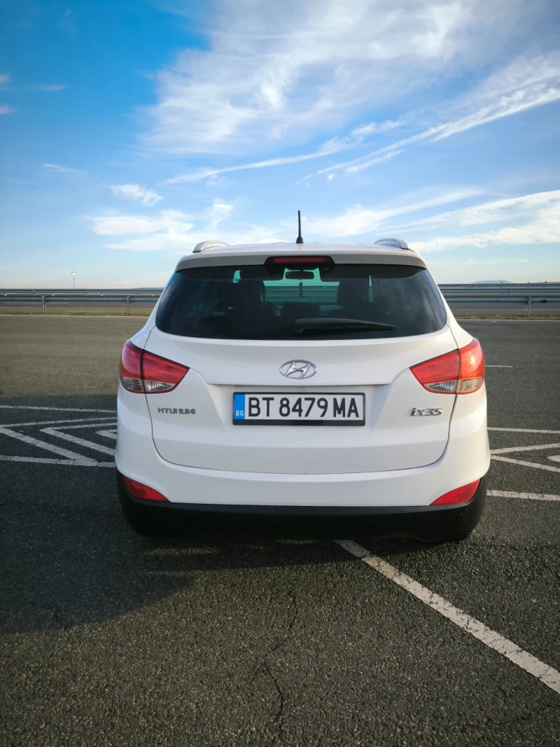 Hyundai IX35, снимка 3 - Автомобили и джипове - 49414499