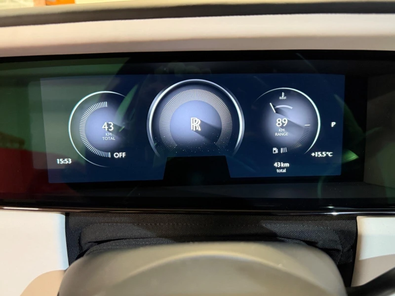 Rolls-Royce Cullinan SERIES II/FACELIFT/BESPOKE/SHOOTING STAR/HEAD UP/, снимка 8 - Автомобили и джипове - 51602209