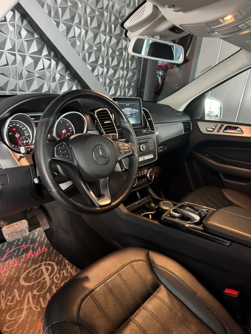 Mercedes-Benz GLE 350 d 4 MATIC , снимка 7 - Автомобили и джипове - 51863502
