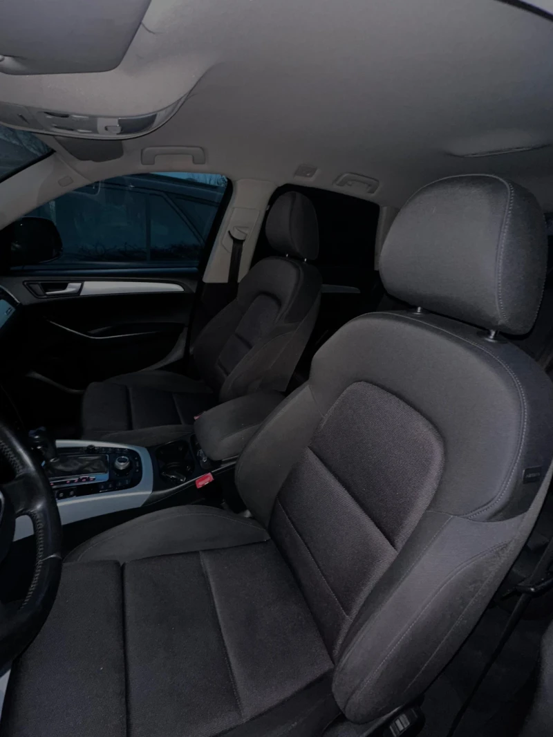 Audi Q5, снимка 7 - Автомобили и джипове - 52676798