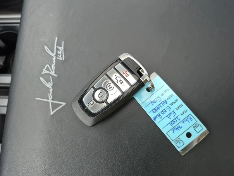 Ford F150 * XLT CREW CAB SHORT BED * CARFAX * БЕЗ ПЪРВОНАЧАЛ, снимка 8 - Автомобили и джипове - 52723529