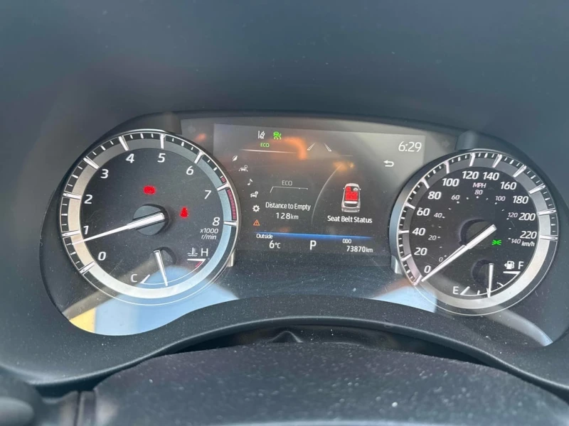 Toyota Highlander 2022 Limited * CARFAX * БЕЗ ПЪРВОНАЧАЛНА ВНОСКА, снимка 10 - Автомобили и джипове - 53013765