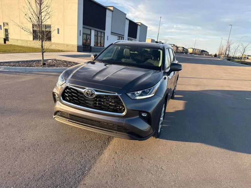 Toyota Highlander 2022 Limited * CARFAX * БЕЗ ПЪРВОНАЧАЛНА ВНОСКА