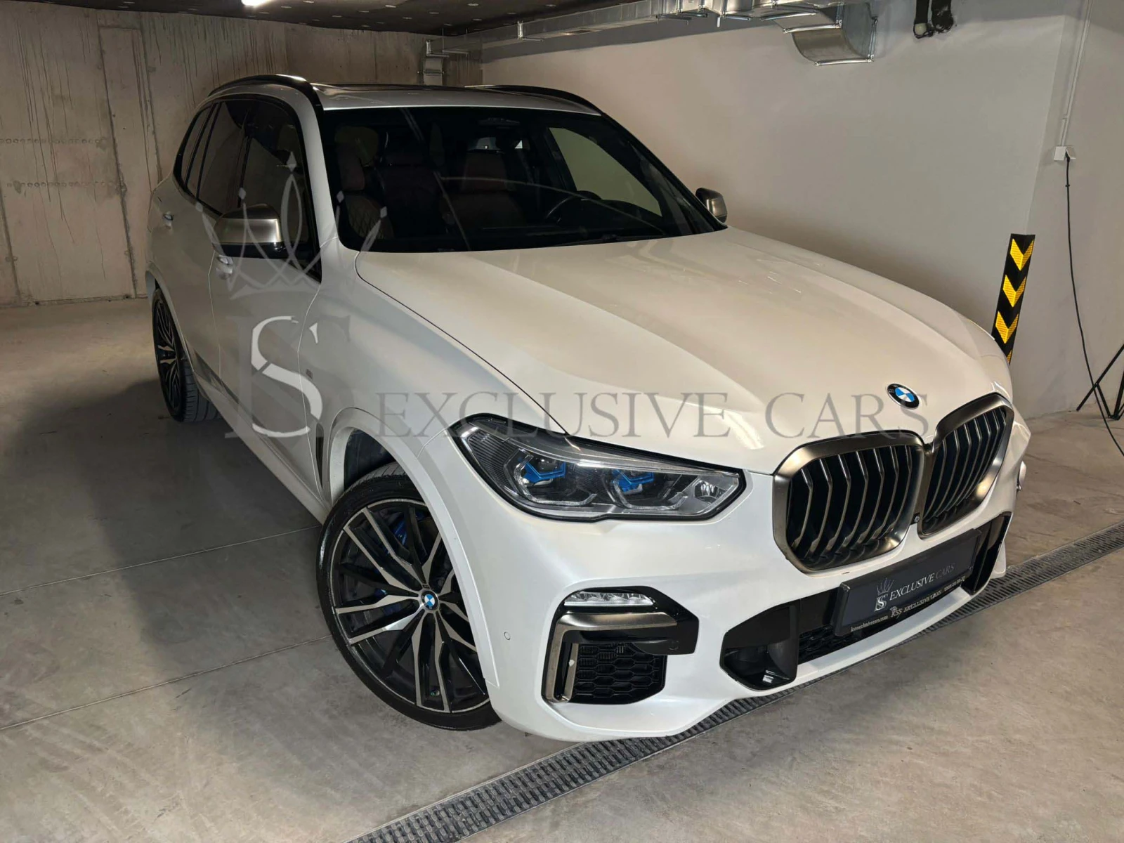 BMW X5 M50d* M-SPORT* LASER* H/K* PANO* HUD* ВАКУУМ*  - изображение 3