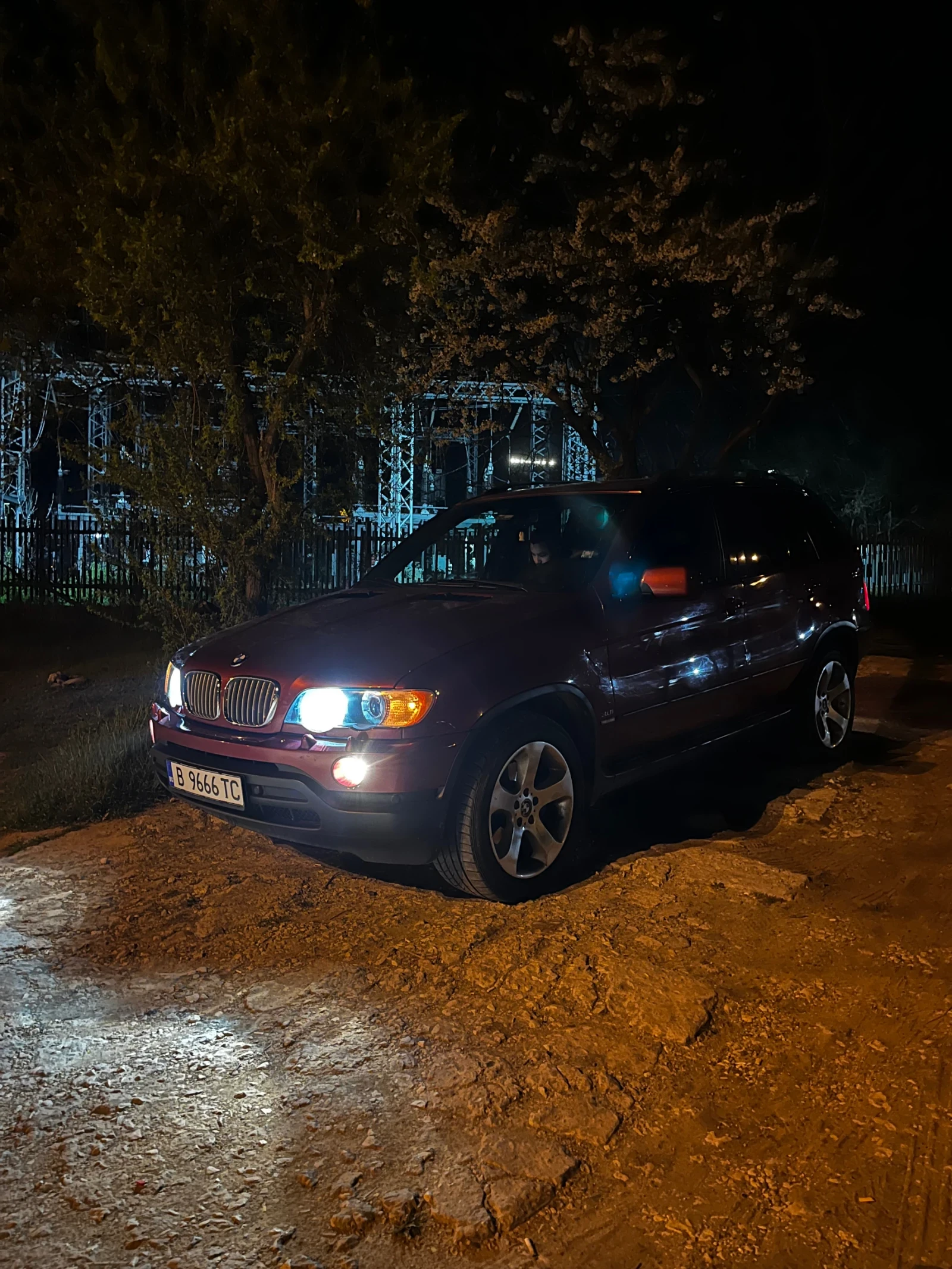 BMW X5 3.0i  - изображение 2