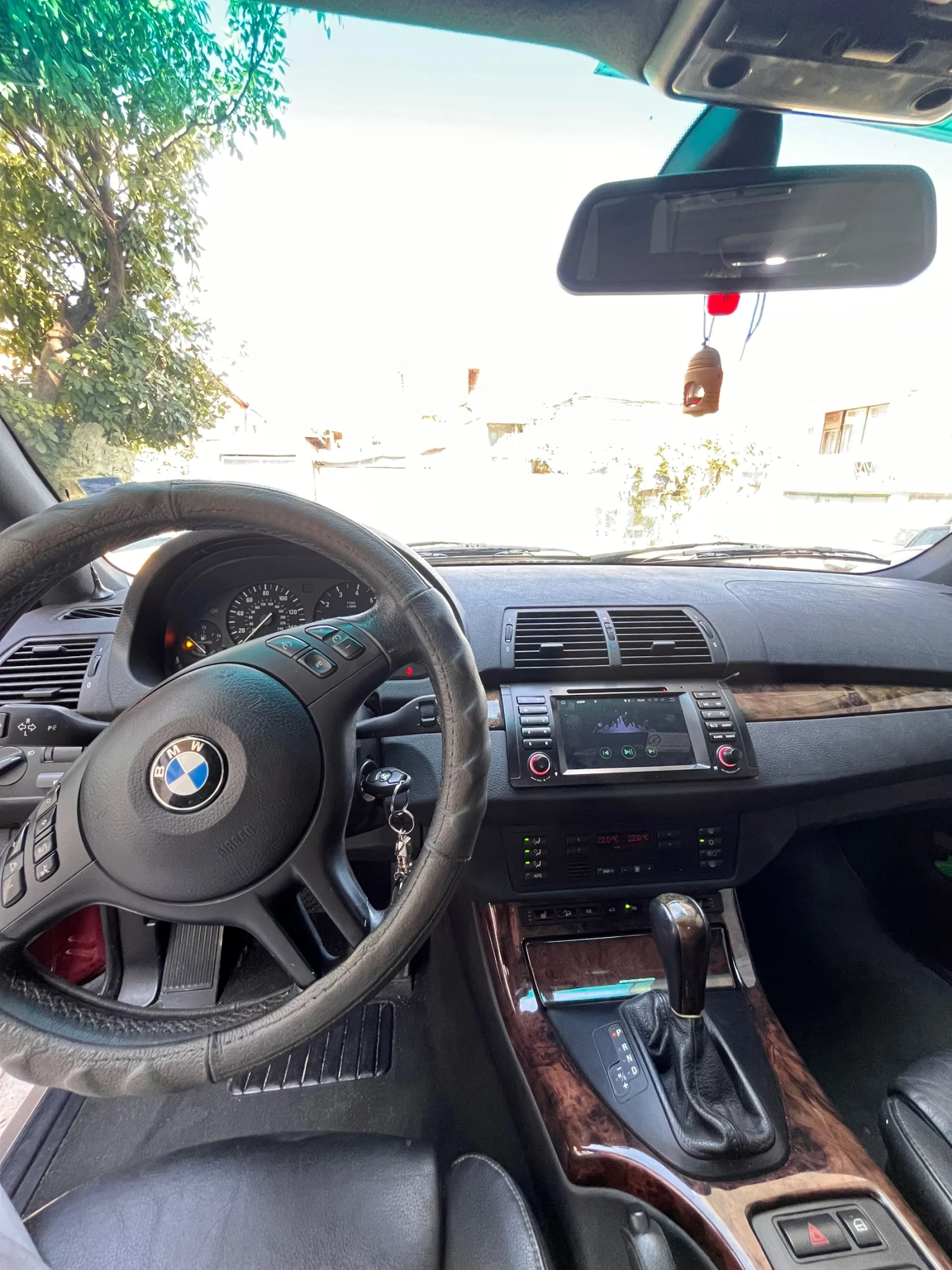 BMW X5 3.0i  - изображение 6