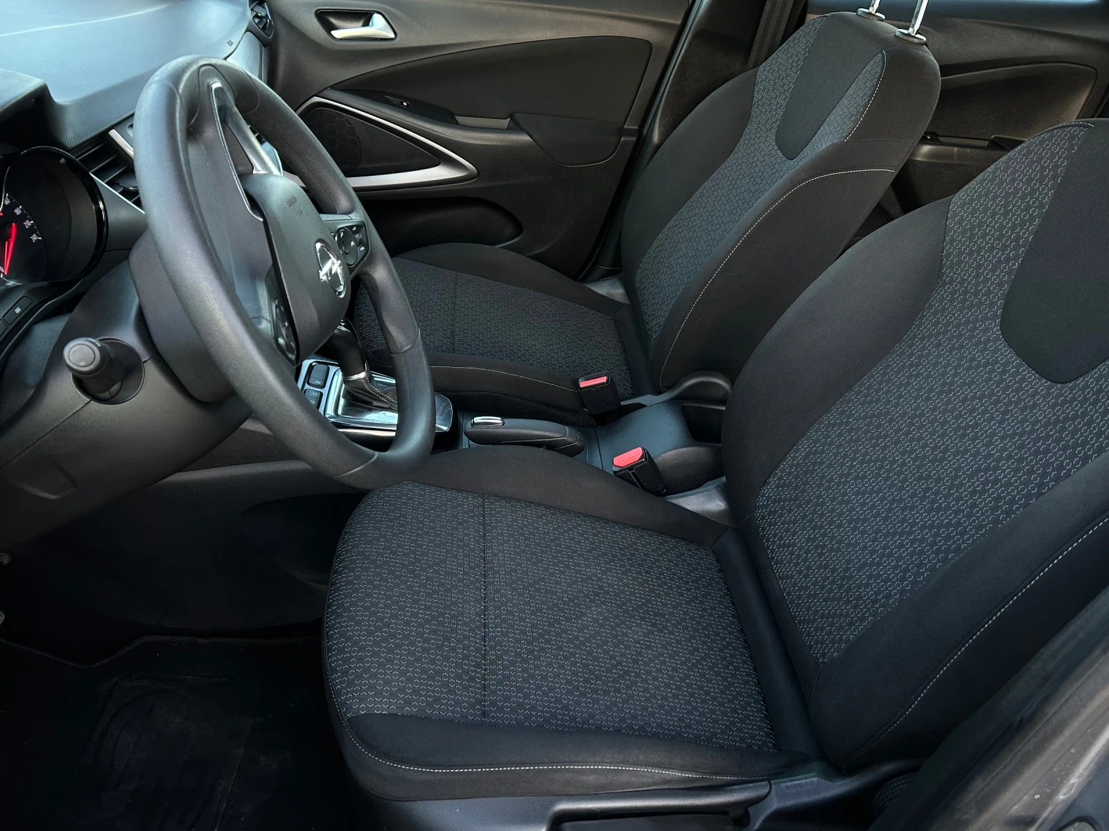 Opel Crossland X 1.5 АВТОМАТИК LED E6 148хил км Italy CarPlay  - изображение 5