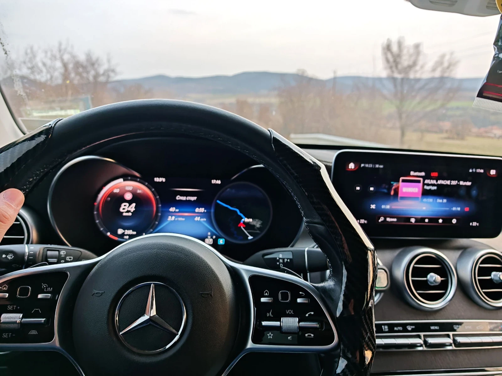 Mercedes-Benz GLC 250, снимка 12 - Автомобили и джипове - 52741625