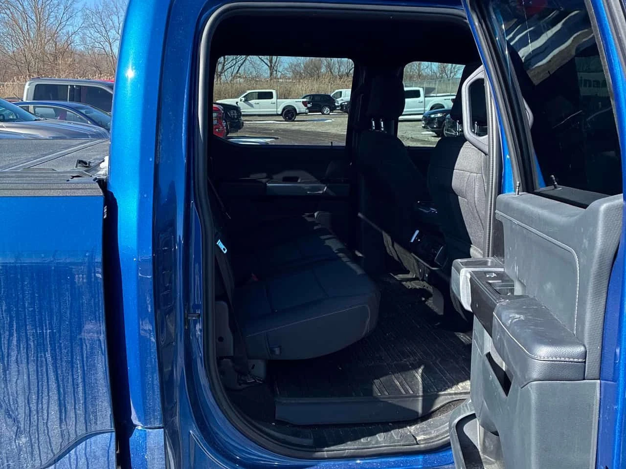Ford F150 * XLT 4WD SuperCrew 5.5' Box * CARFAX *  | Mobile.bg � ����������� 11