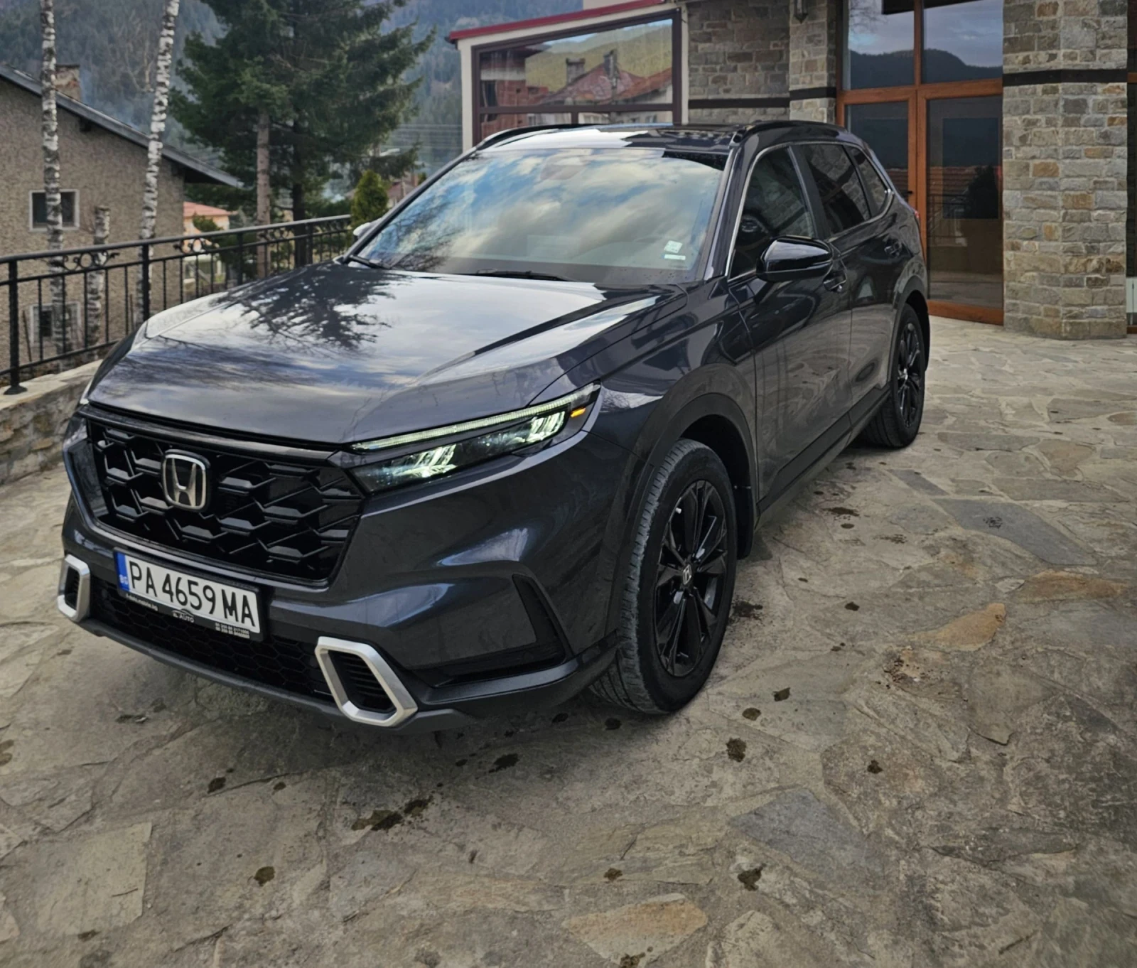 Honda Cr-v 2.0 hibrid 4x4 , снимка 12 - Автомобили и джипове - 53752552