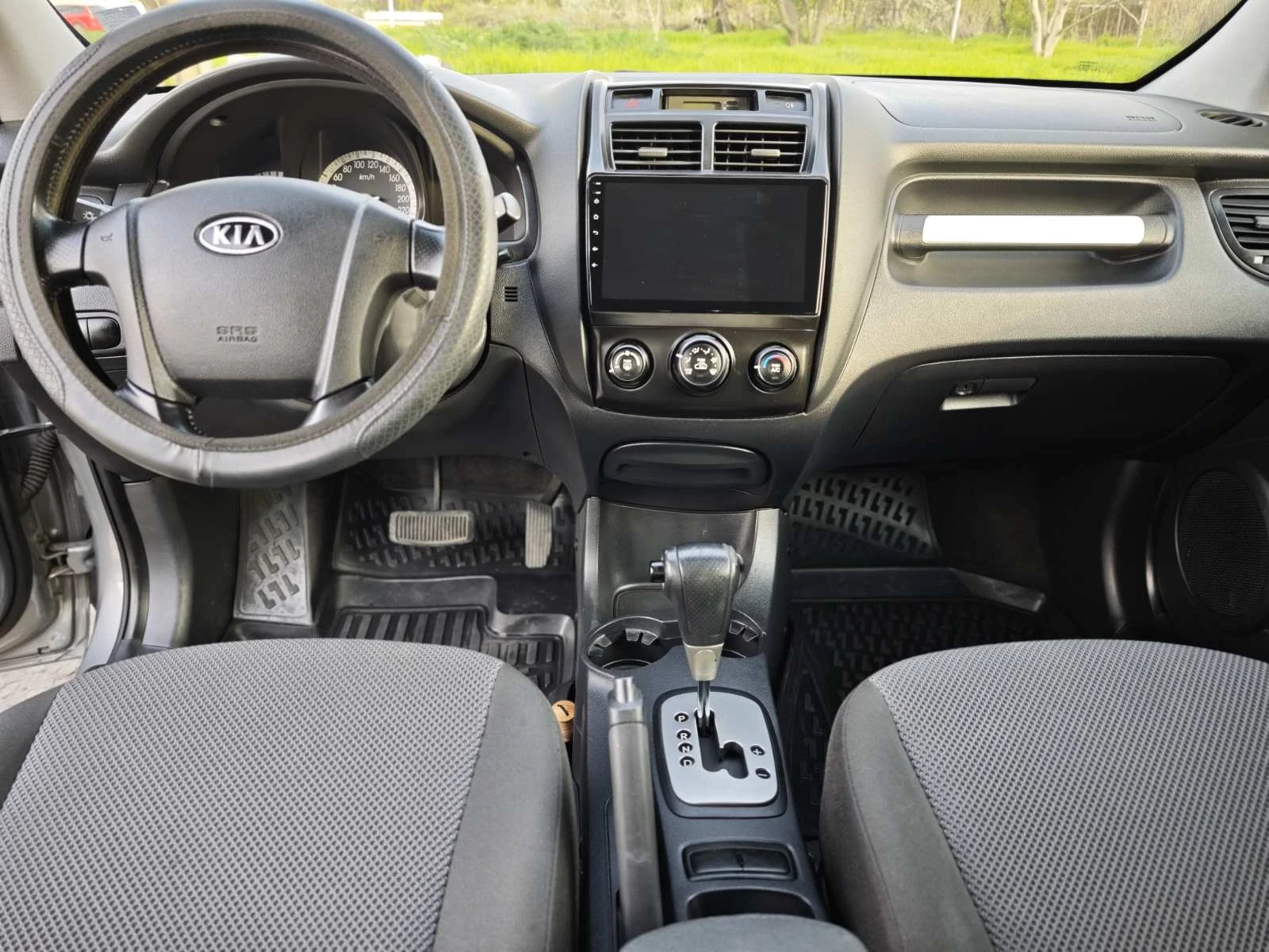 Kia Sportage, снимка 11 - Автомобили и джипове - 54184458