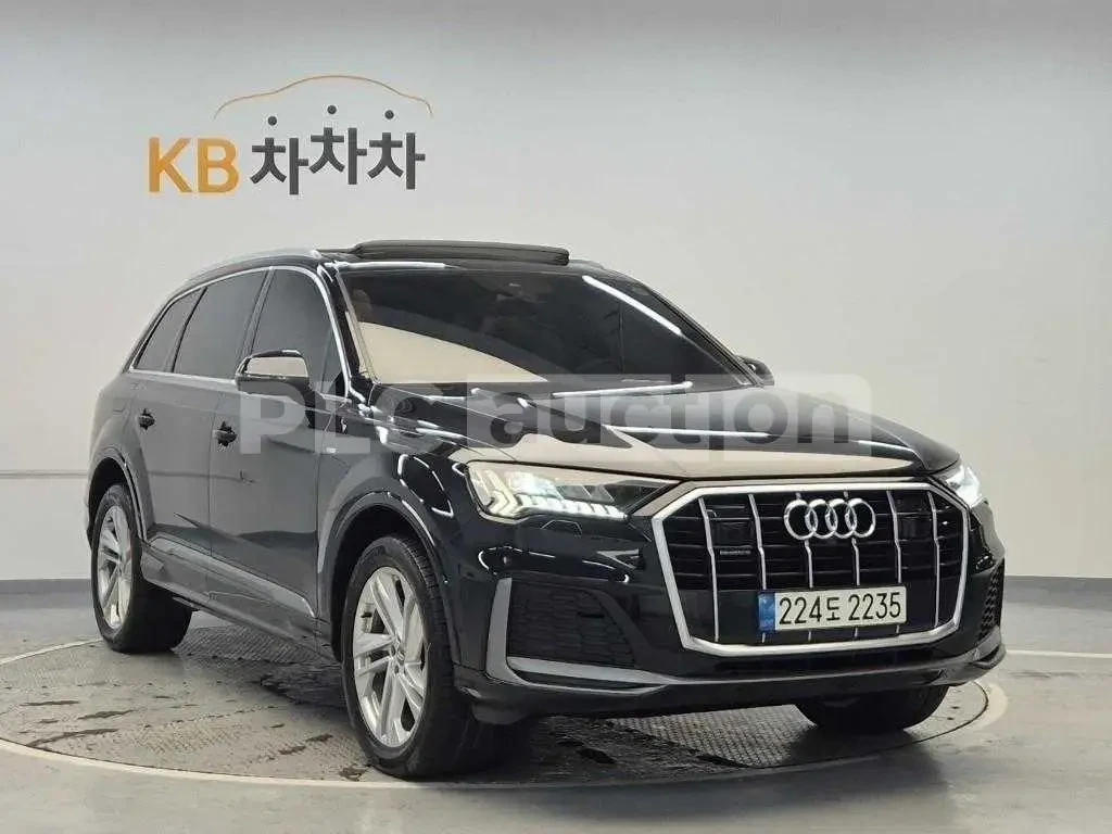 Audi Q7 4.5TDI* Pano* HeadUp* TV* АВТОКРЕДИТ