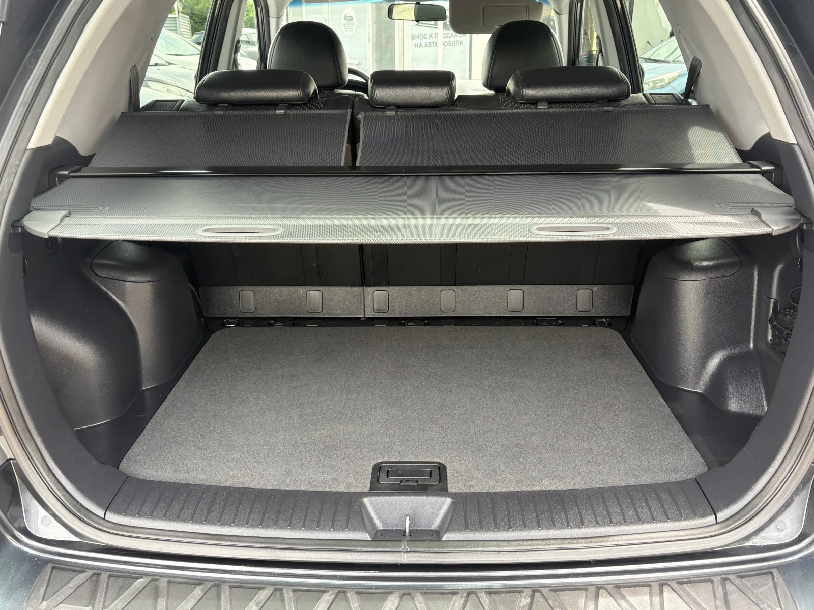 Kia Sportage 2.0 i -4x4-159000км.-КОЖЕН САЛОН, снимка 8 - Автомобили и джипове - 54609079