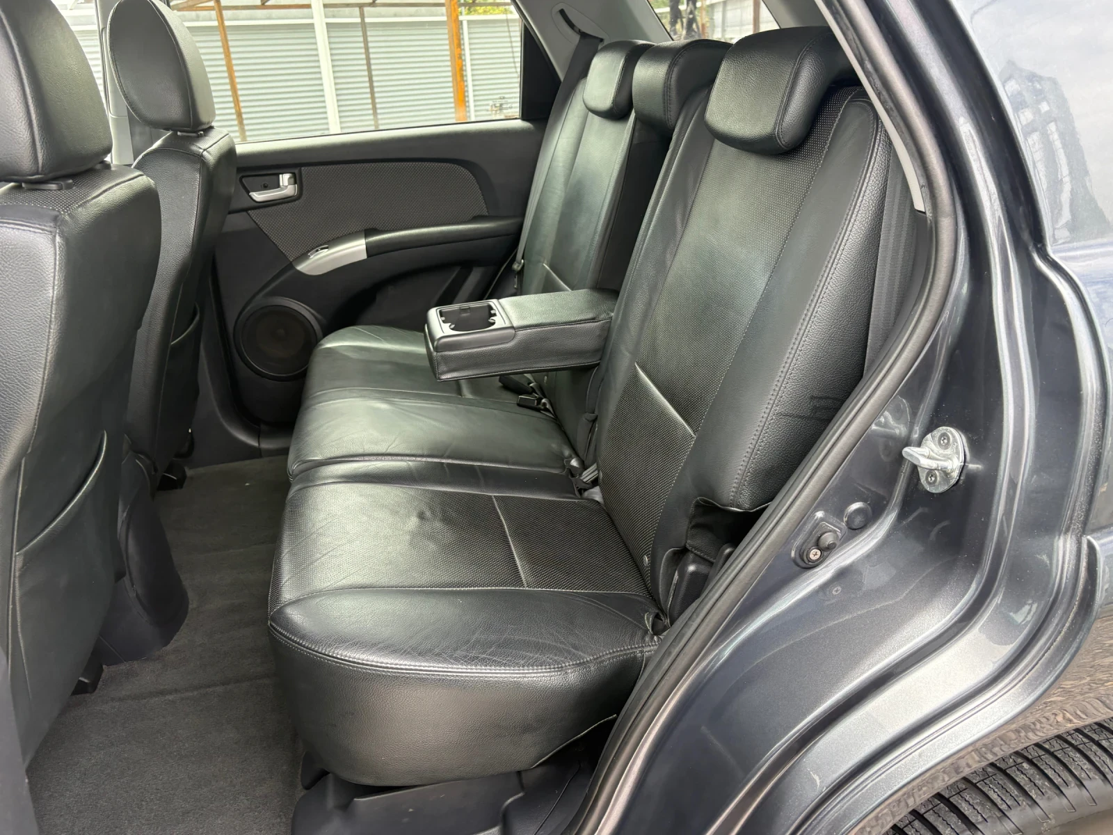 Kia Sportage 2.0 i -4x4-159000км.-КОЖЕН САЛОН, снимка 9 - Автомобили и джипове - 54609079
