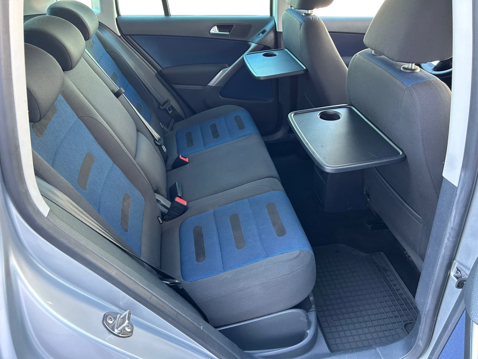 VW Tiguan 2.0ТDi/4x4/140K.C., снимка 12 - Автомобили и джипове - 54976517