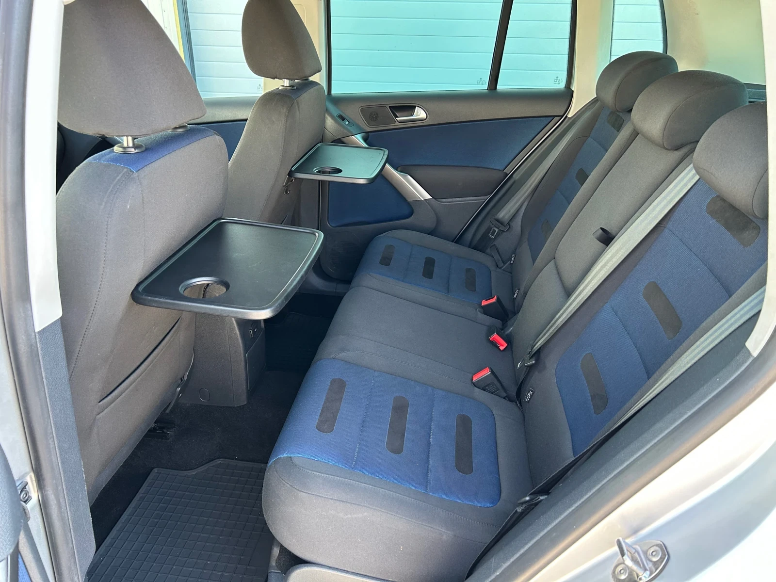 VW Tiguan 2.0ТDi/4x4/140K.C., снимка 13 - Автомобили и джипове - 54976517