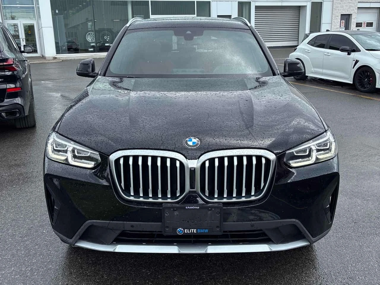 BMW X3 xDrive30i | CARFAX | БЕЗ ПЪРВОНАЧАЛНА ВНОСКА, снимка 2 - Автомобили и джипове - 55053924