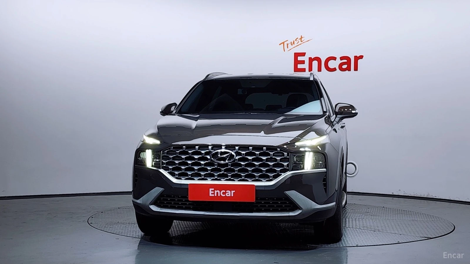 Hyundai Santa fe * ПАНО* KEYLESS* Camera* ПОДГРЕВ* , снимка 3 - Автомобили и джипове - 55584756