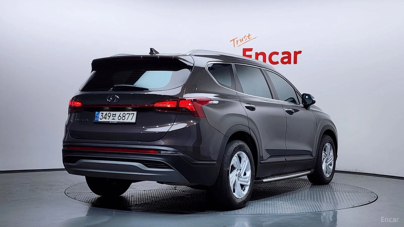 Hyundai Santa fe * ПАНО* KEYLESS* Camera* ПОДГРЕВ* , снимка 2 - Автомобили и джипове - 55584756