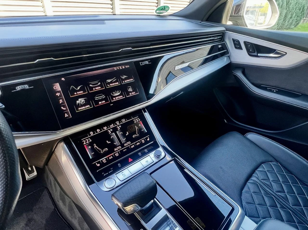 Audi Q8 50 TDI V6 Quattro 3X S-Line, снимка 11 - Автомобили и джипове - 55991113