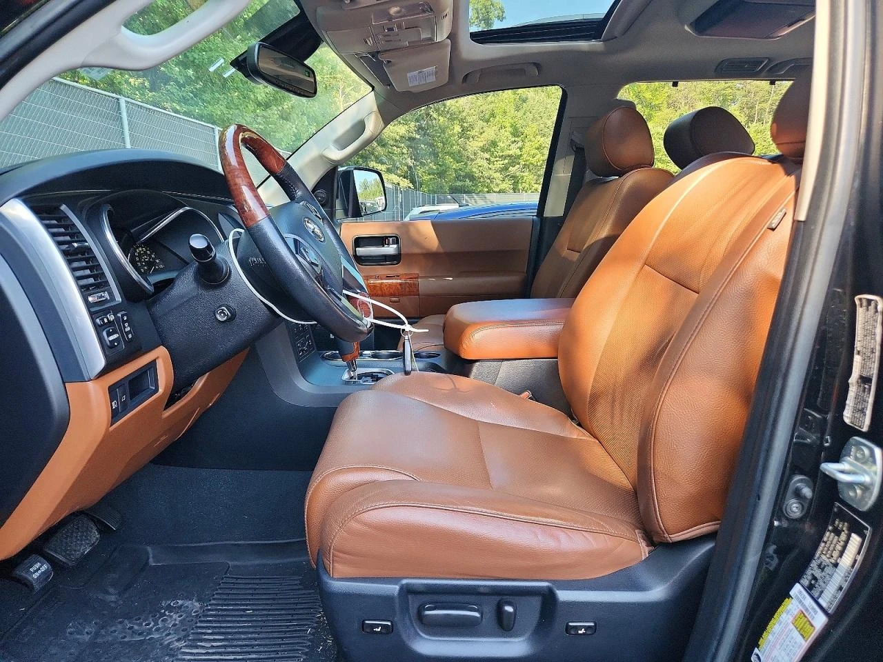 Toyota Sequoia PLATINUM* AWD* ВЪЗДУХ, снимка 7 - Автомобили и джипове - 56183778