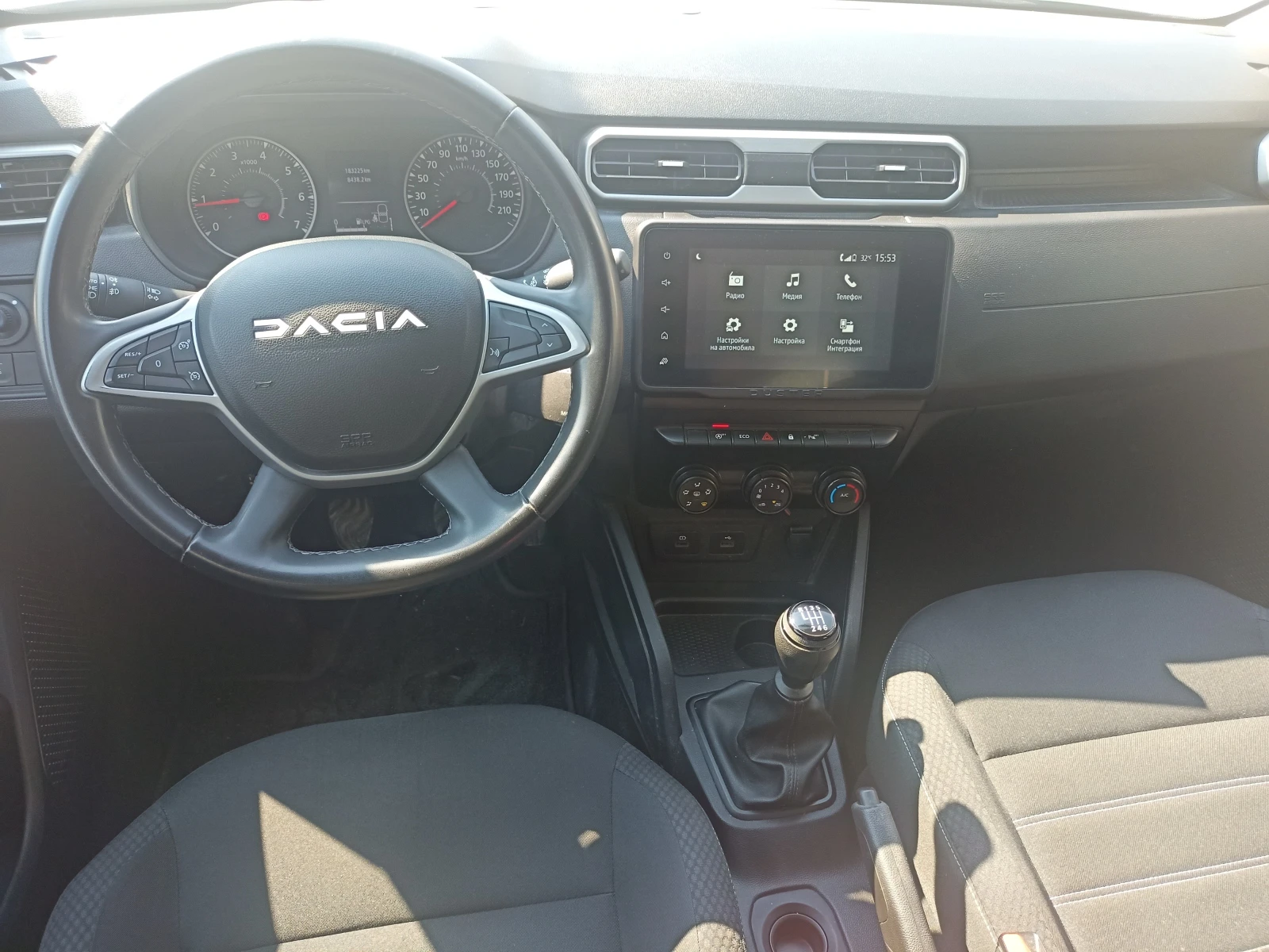 Dacia Duster 1.0TCe ГАЗ, снимка 9 - Автомобили и джипове - 56739035