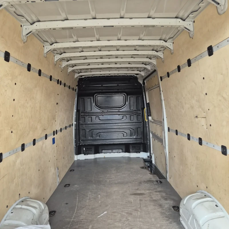 VW Crafter КЛИМА НОВ МОТОР EURO 6B, снимка 8 - Бусове и автобуси - 49467579