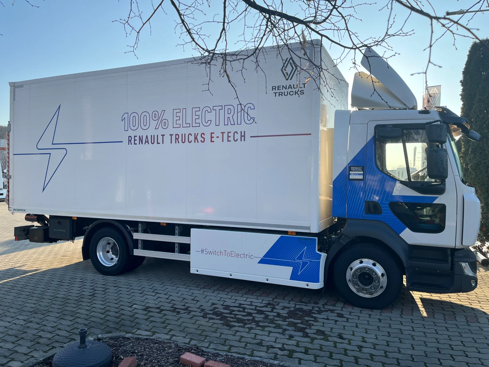 Renault D 16 E-TECH * 100 ЕЛЕКТРИЧЕСКИ* * 4 ГОДИНИ ГАРАНЦИЯ* - изображение 4