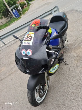 Suzuki Gsxr | Mobile.bg    2